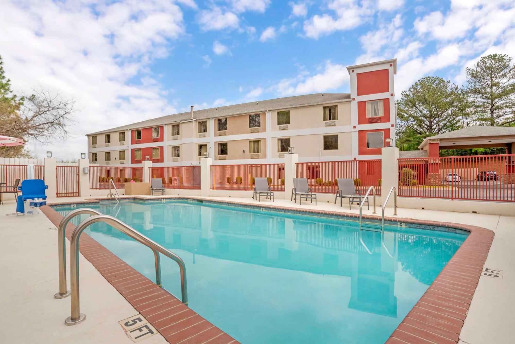 Best Western Gardendale Exterior foto