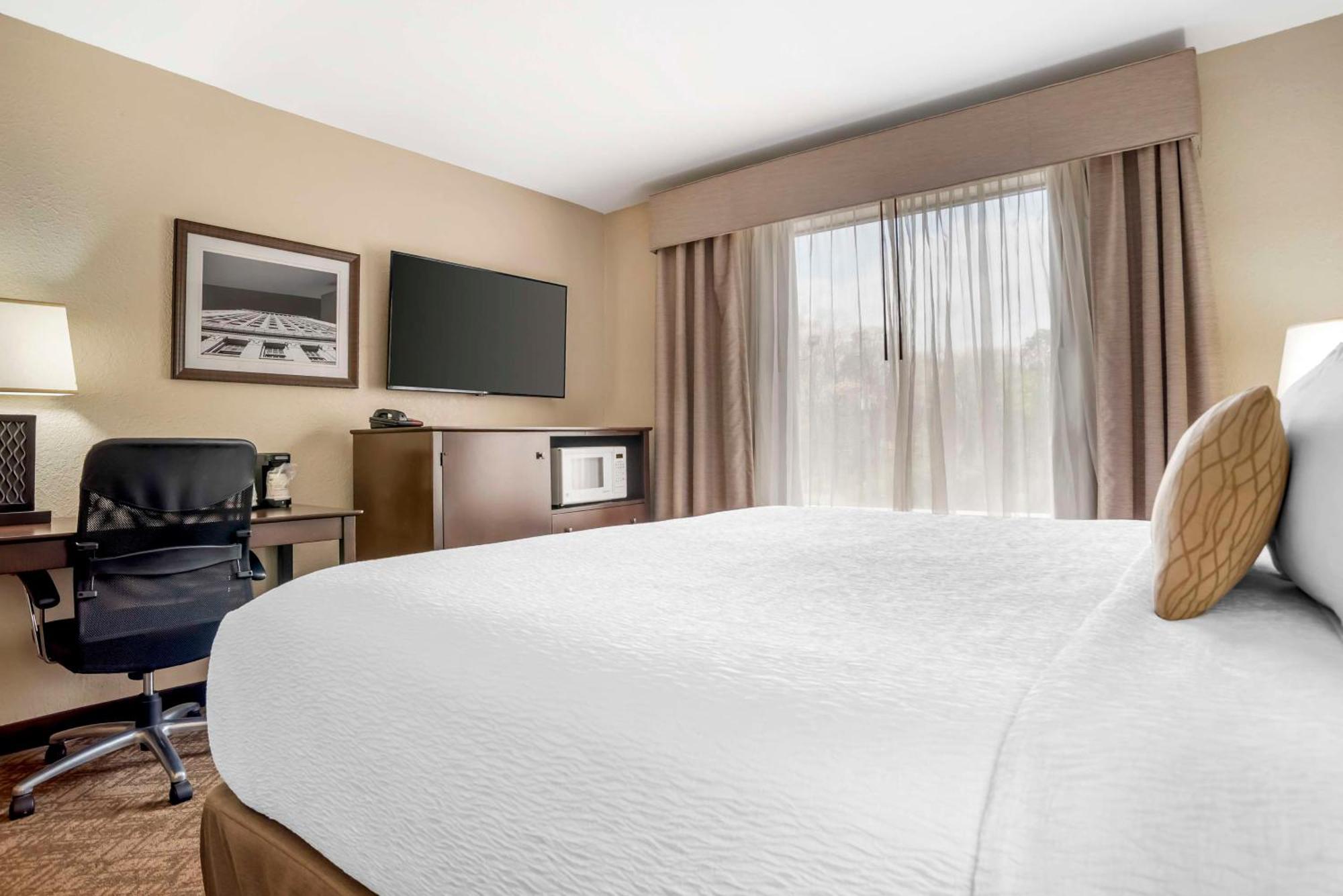Best Western Gardendale Exterior foto